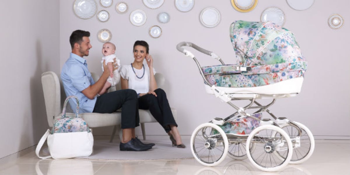 Flower Power - The floral pushchair trend!