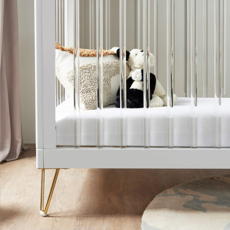 Babymore Kimi Mini Cot Bed – Acrylic