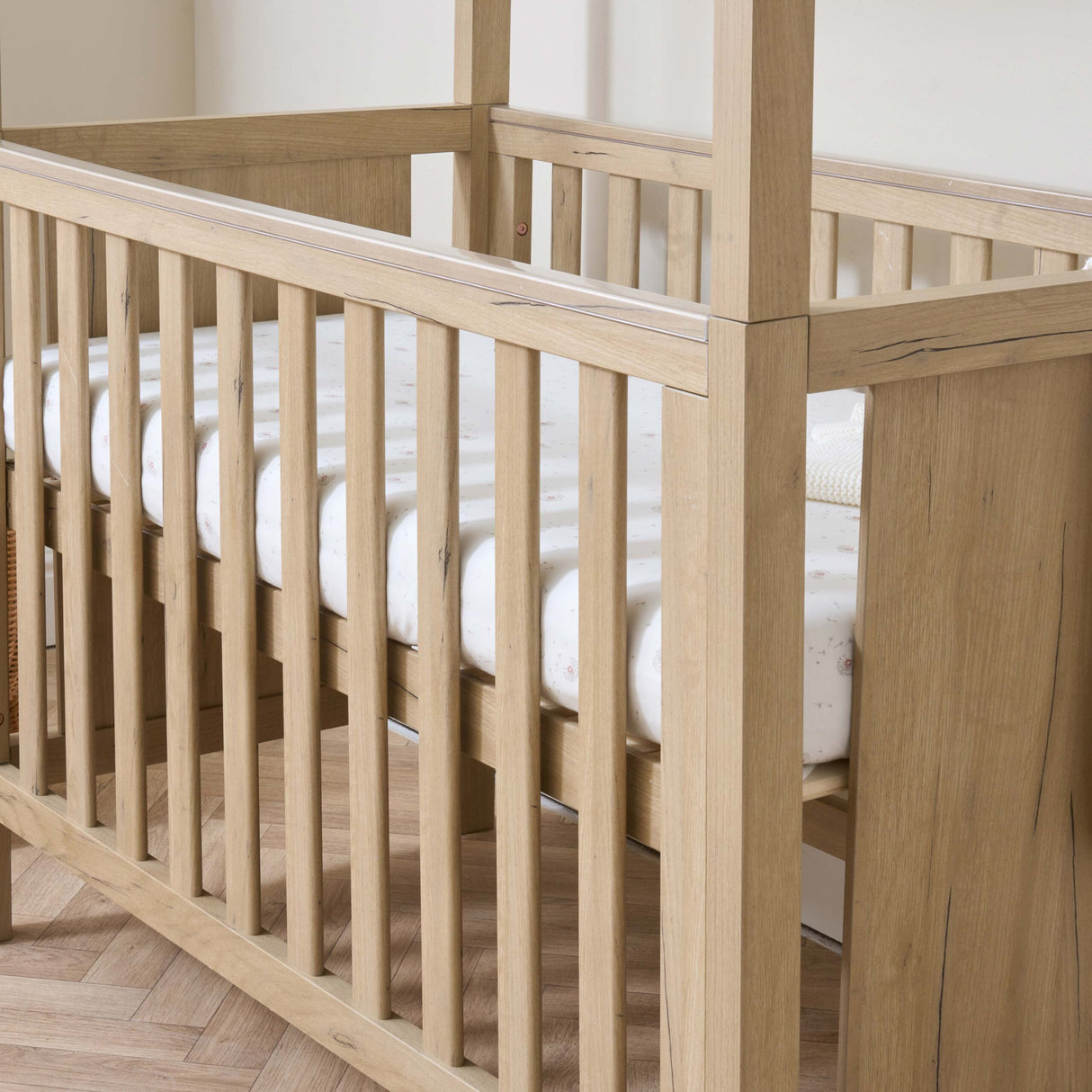 Tutti Bambini Casa Mini Cot Bed - Harvest Oak