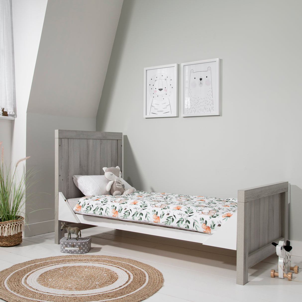 Tutti Bambini Modena Cot Bed - Grey Ash & White